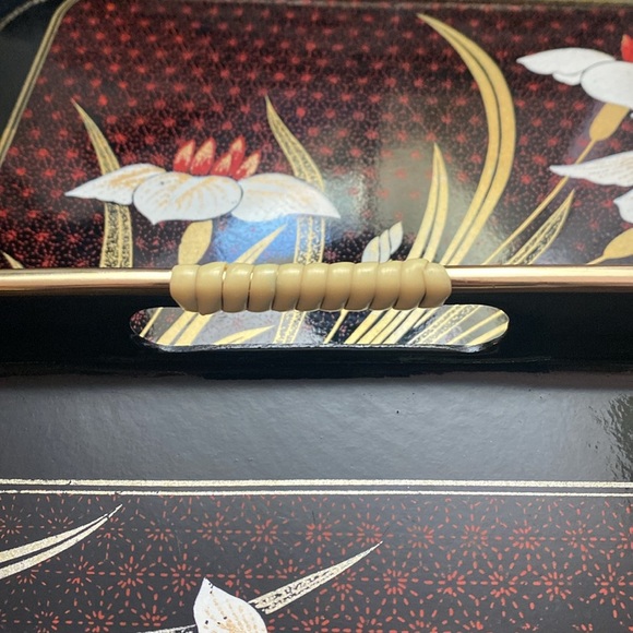 Set 3 Vintage Japanese Shiny Black Lacquer Ware Nesting Trays Gold white & Red - Picture 12 of 16